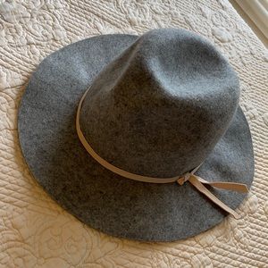 Fedora hat